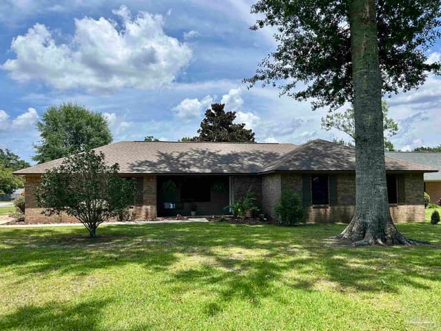 1238 Tate Rd, Cantonment FL 32533 exterior
