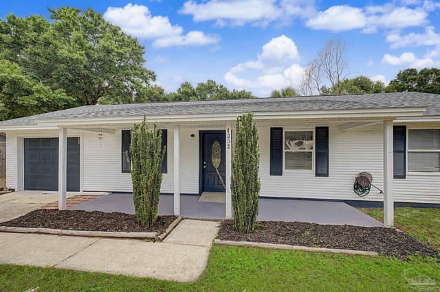 4352 Catawba Dr, Gulf Breeze FL 32563 photo 3