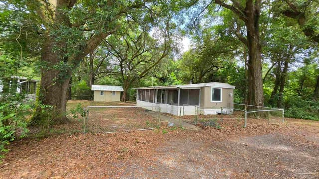 7840 Patterson St property photo