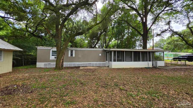 7840 Patterson St property photo