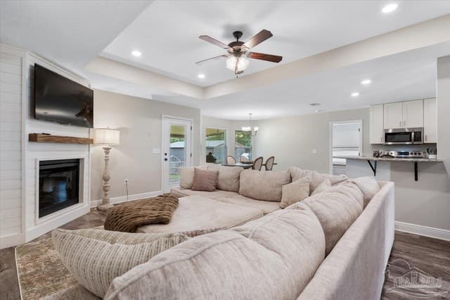 1016 Rachel Cir property photo