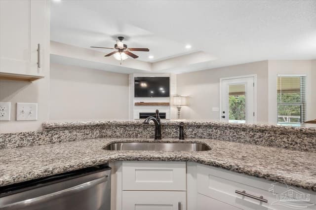 1016 Rachel Cir, Cantonment FL 32533 photo 17