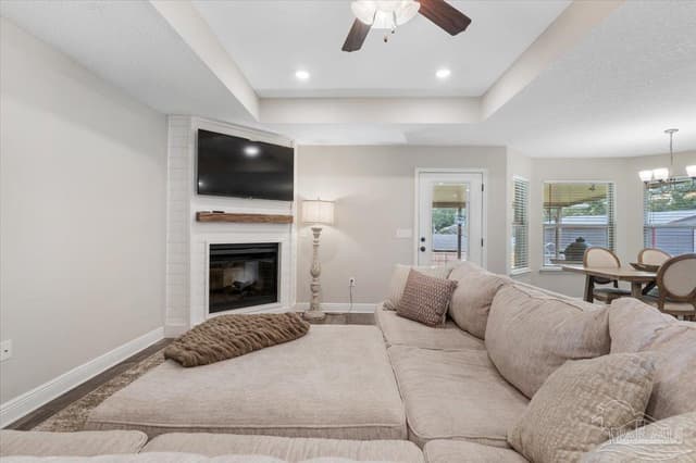 1016 Rachel Cir, Cantonment FL 32533 photo 9