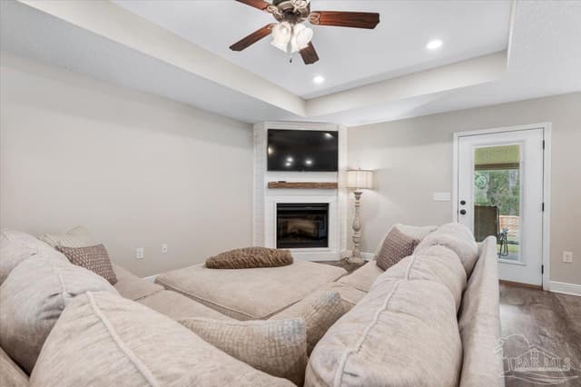 1016 Rachel Cir, Cantonment FL 32533 photo 10