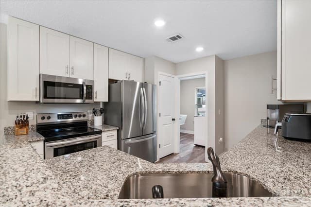 1016 Rachel Cir, Cantonment FL 32533 photo 15