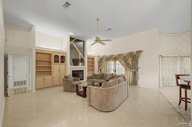 1241 Tecumseh Trl property photo