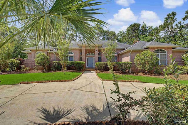 1241 Tecumseh Trl, Pensacola FL 32514 exterior