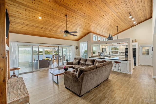 13711 Canal Dr, Pensacola FL 32507 photo 10