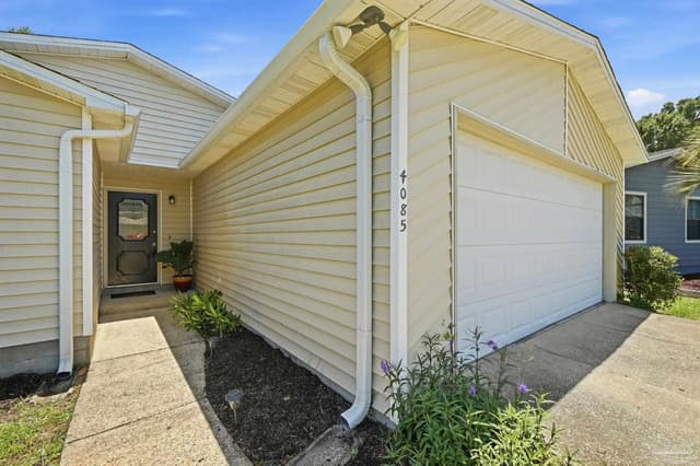 4085 Powrie Dr, Pensacola FL 32504 photo 8