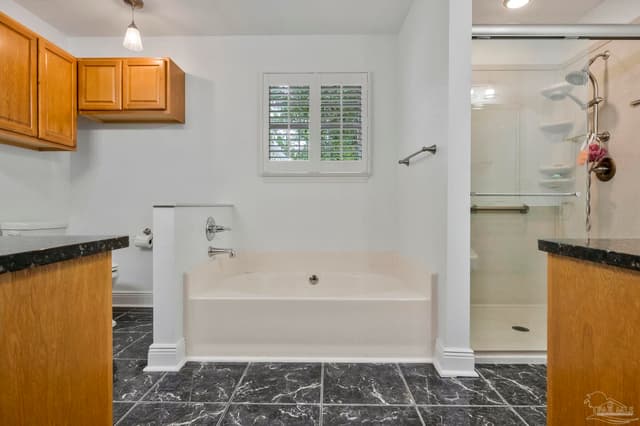 5662 Als Way, Milton FL 32583 photo 10