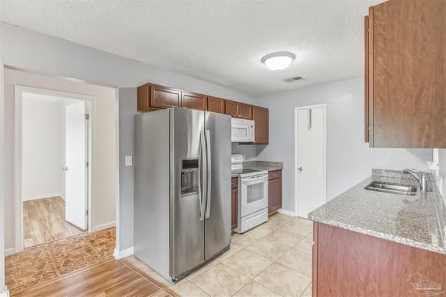 4886 Andrea Ln, Pace FL 32571 photo 7