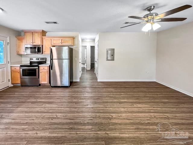 9241 Mabel St property photo