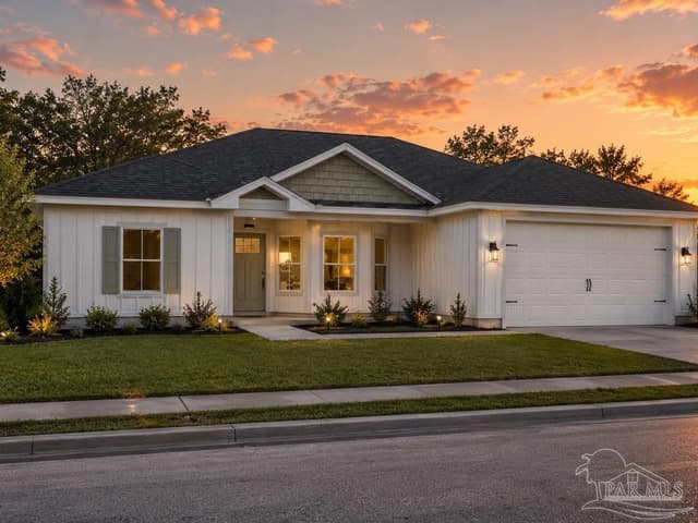 8176 Delta Dr, Milton FL 32583 exterior