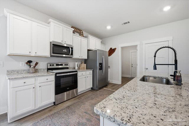 5991 Forest Bay Ave property photo