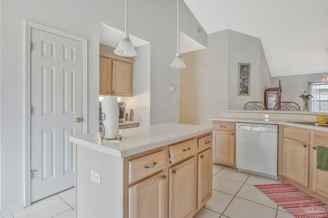 3918 Sunny Manor Cr, Milton FL 32583 photo 4