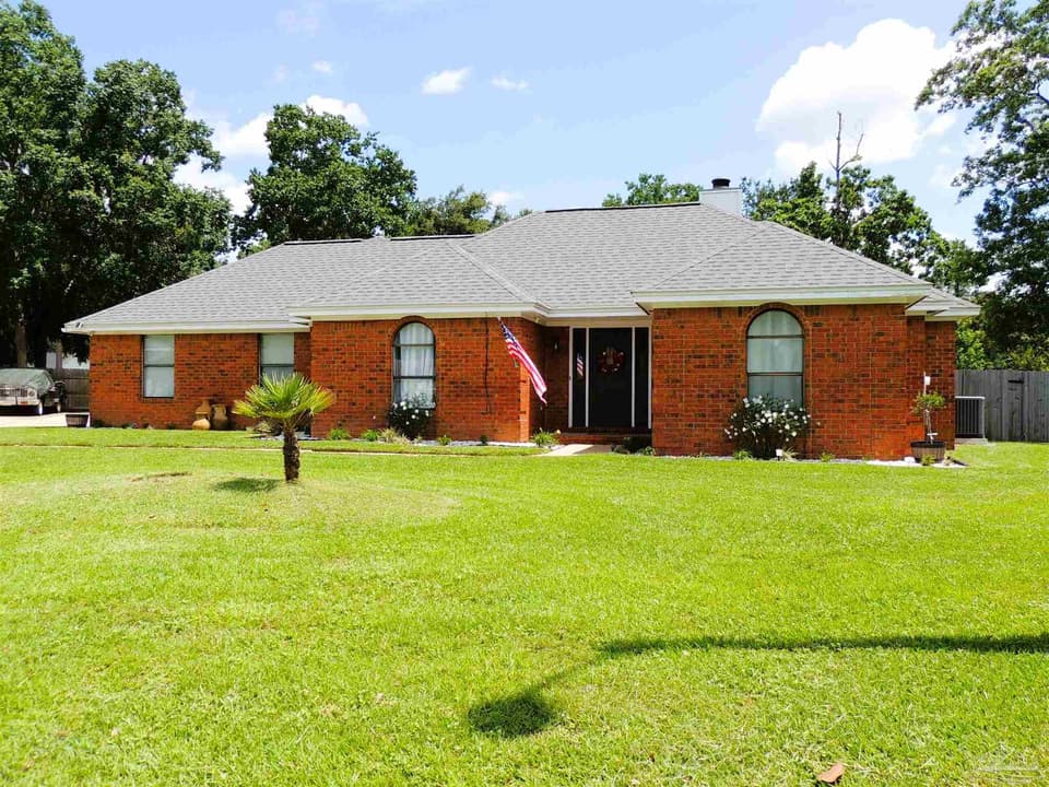 2794 Chickering Rd, Pensacola FL 32514 photo 1