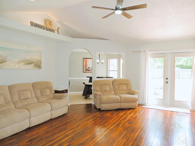 2794 Chickering Rd property photo
