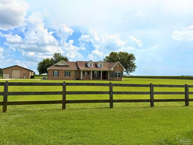 4131 Gobbler Rd, Walnut Hill FL 32535 photo 3