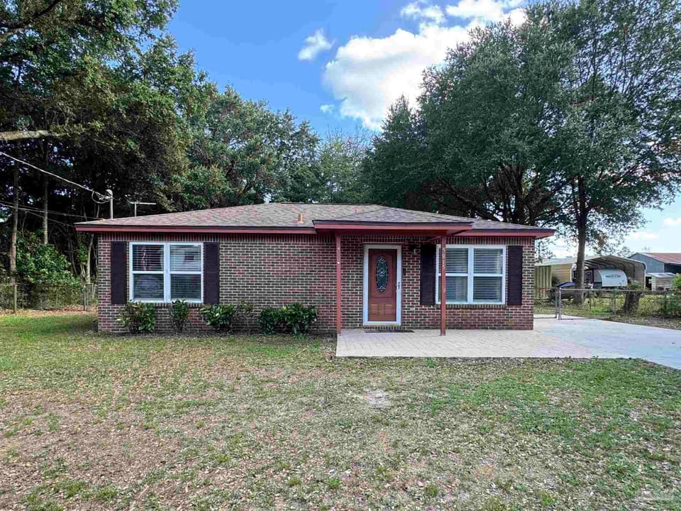 5815 Parsons Rd, Milton FL 32570 photo 1
