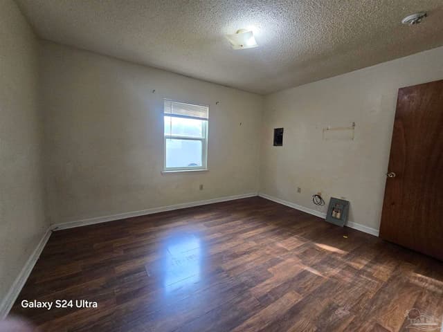 600 W Hernandez St, Pensacola FL 32501 photo 8
