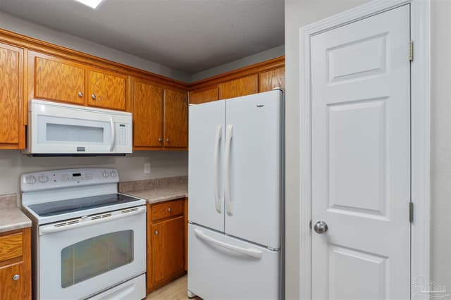 7224 Putter Lane, Milton FL 32570 photo 13