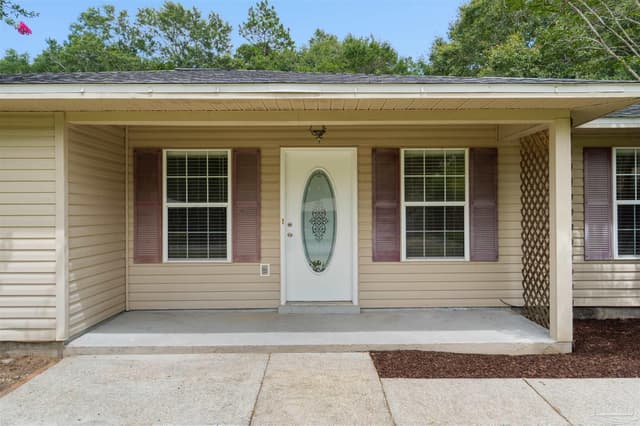 7224 Putter Lane, Milton FL 32570 photo 3