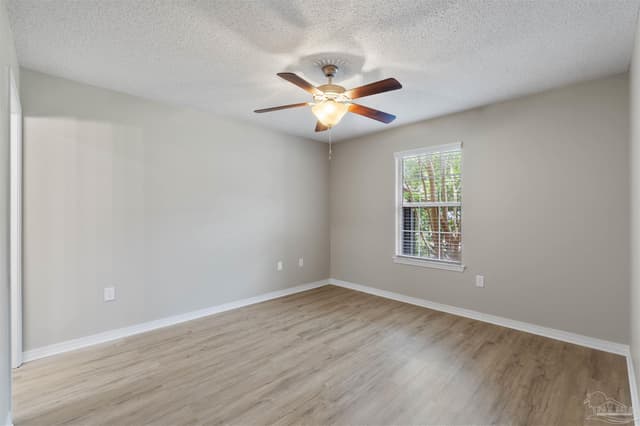 7224 Putter Lane, Milton FL 32570 photo 15