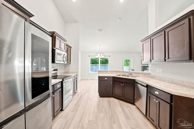 4517 Piedmont Way, Milton FL 32583 photo 13