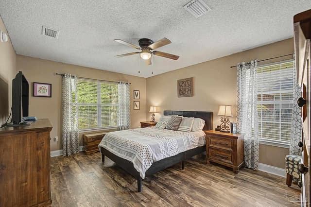 1347 Connemara Cir, Gulf Breeze FL 32563 photo 12
