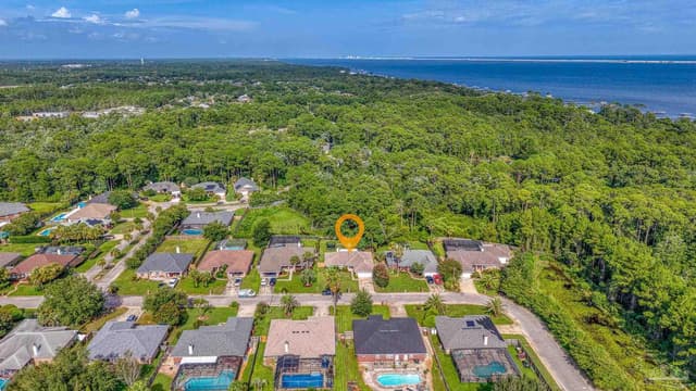 1347 Connemara Cir, Gulf Breeze FL 32563 photo 63