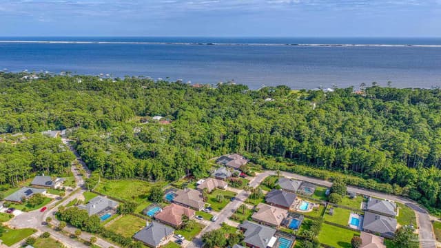 1347 Connemara Cir, Gulf Breeze FL 32563 photo 64