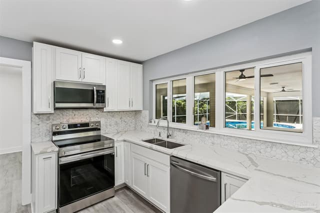 3049 Creekwood Dr, Cantonment FL 32533 photo 16