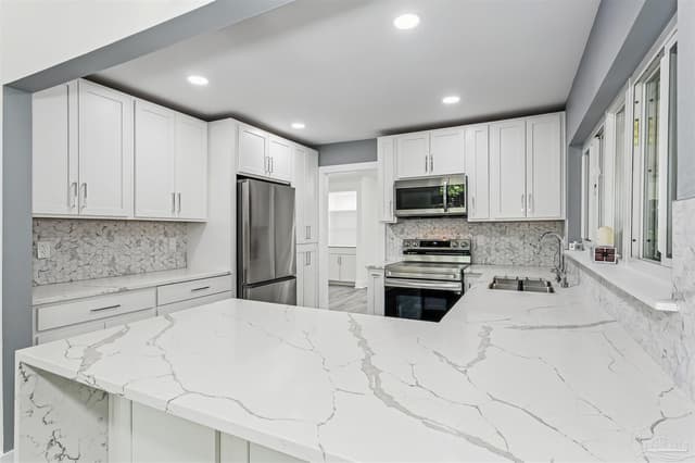 3049 Creekwood Dr, Cantonment FL 32533 photo 15