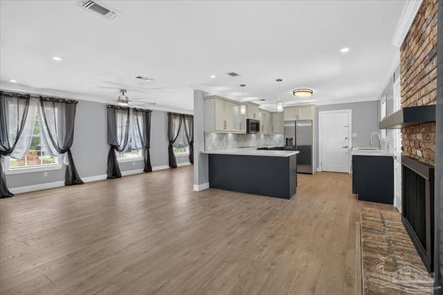 8235 Fordham Dr property photo