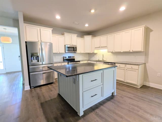 3678 Hawks Landing Cir, Pace FL 32571 photo 8
