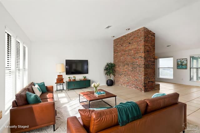 1119 Seabreeze Ln property photo