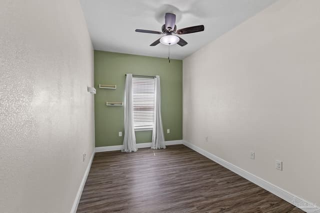 2010 W Gregory St, Pensacola FL 32502 photo 15