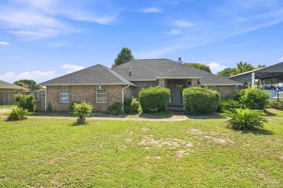 5025 Jenny Ln, Pensacola FL 32507 photo 1