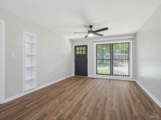 6605 Lee St, Milton FL 32570 photo 8