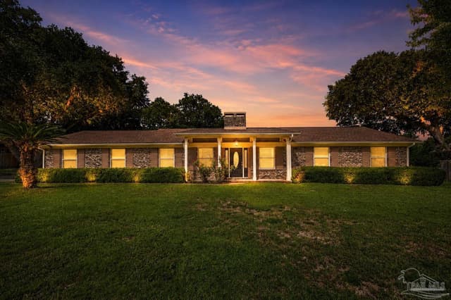 130 Ingalls Dr, Pensacola FL 32506 exterior