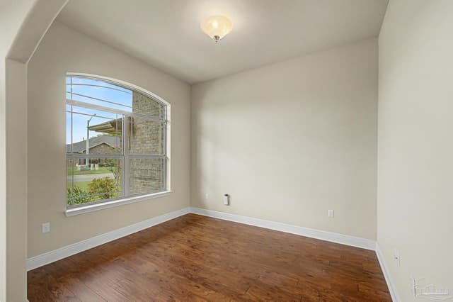 4833 Perspective Dr, Milton FL 32570 photo 4