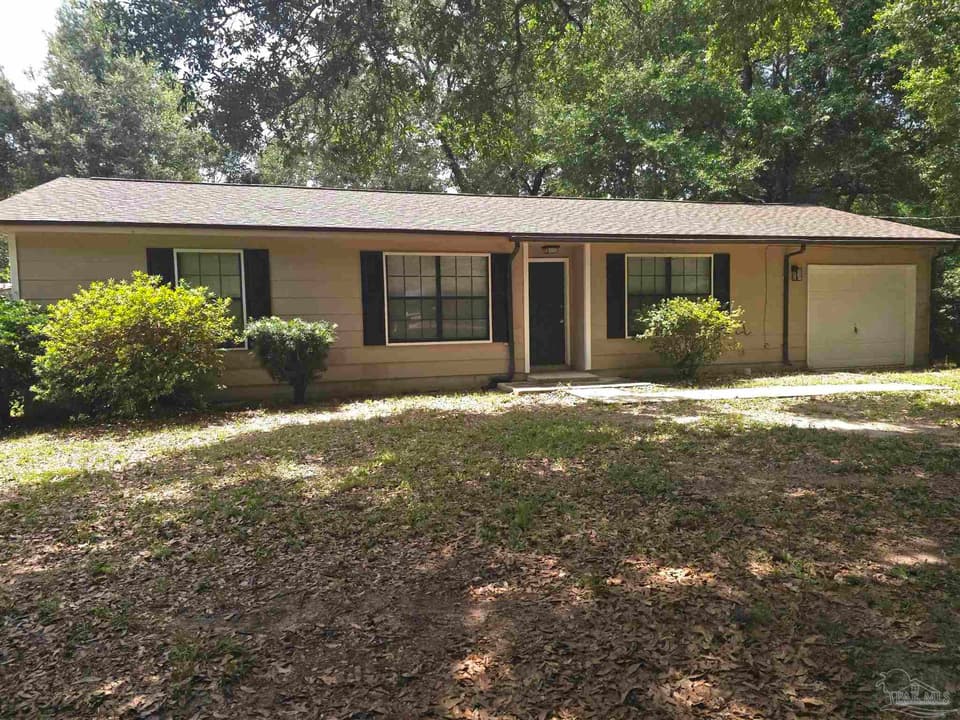 3005 Lenora Cir, Pensacola FL 32526 photo 1
