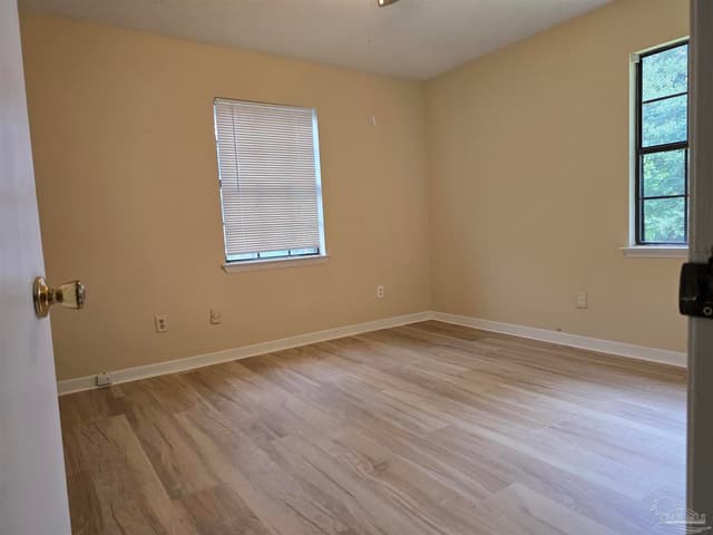 3005 Lenora Cir, Pensacola FL 32526 photo 9
