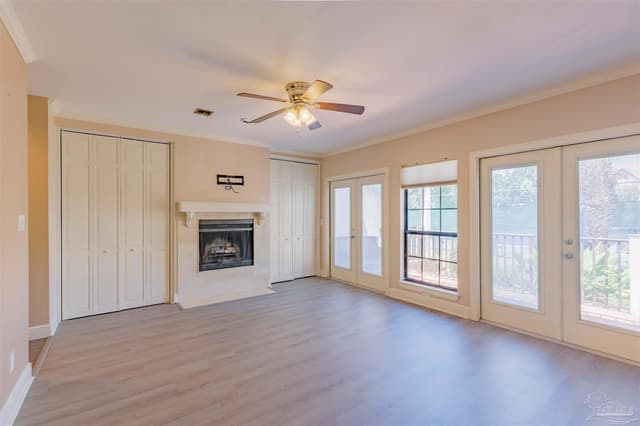 120 Baybridge Dr # G property photo