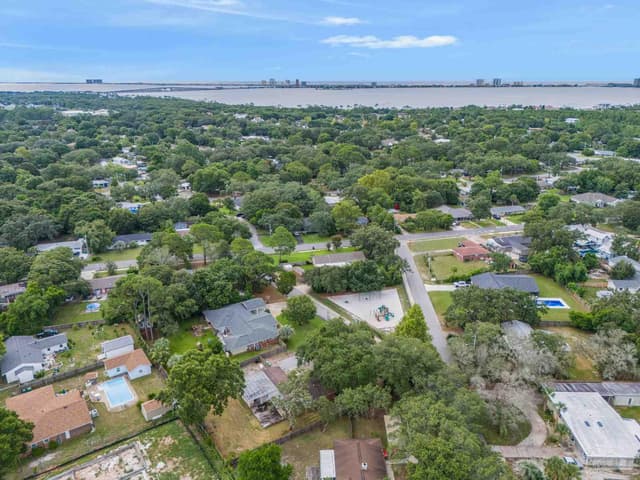 416 Norwich Dr, Gulf Breeze FL 32561 photo 6