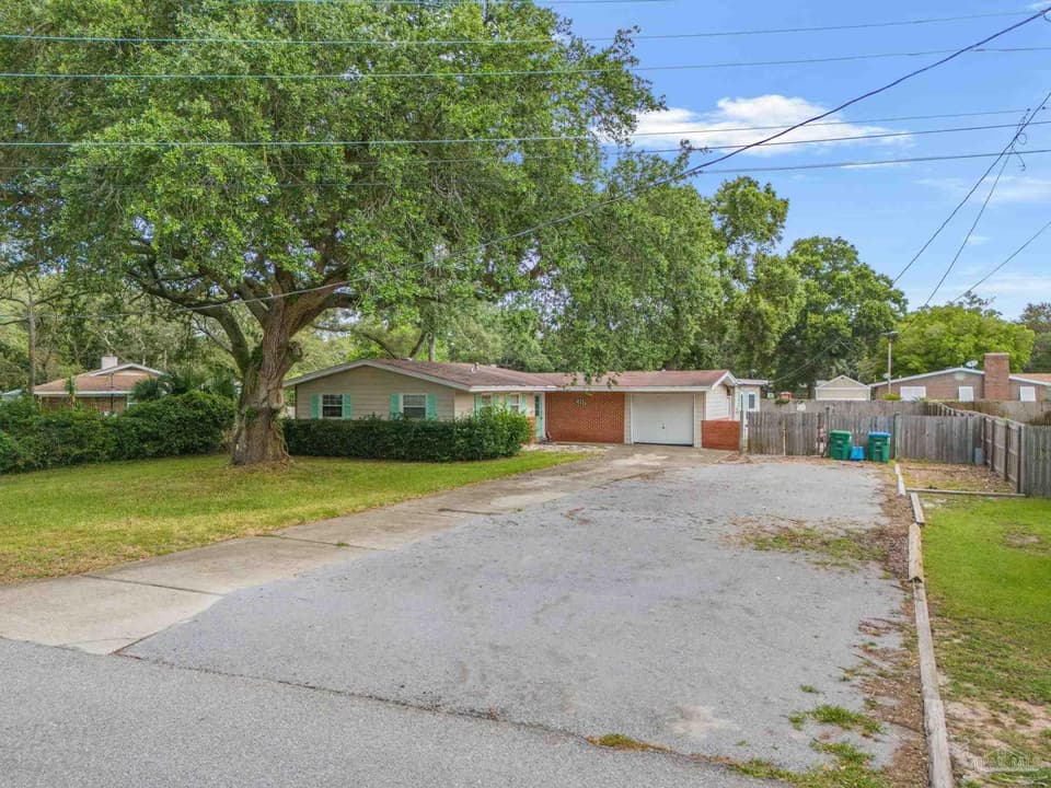 416 Norwich Dr, Gulf Breeze FL 32561 photo 1