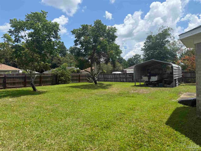 401 Thorn Ct property photo