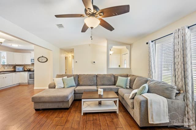 10517 Heatherwood Dr, Pensacola FL 32506 photo 6