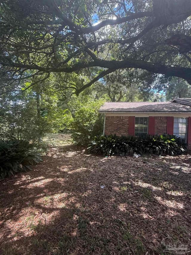 5701 Scotland Rd property photo