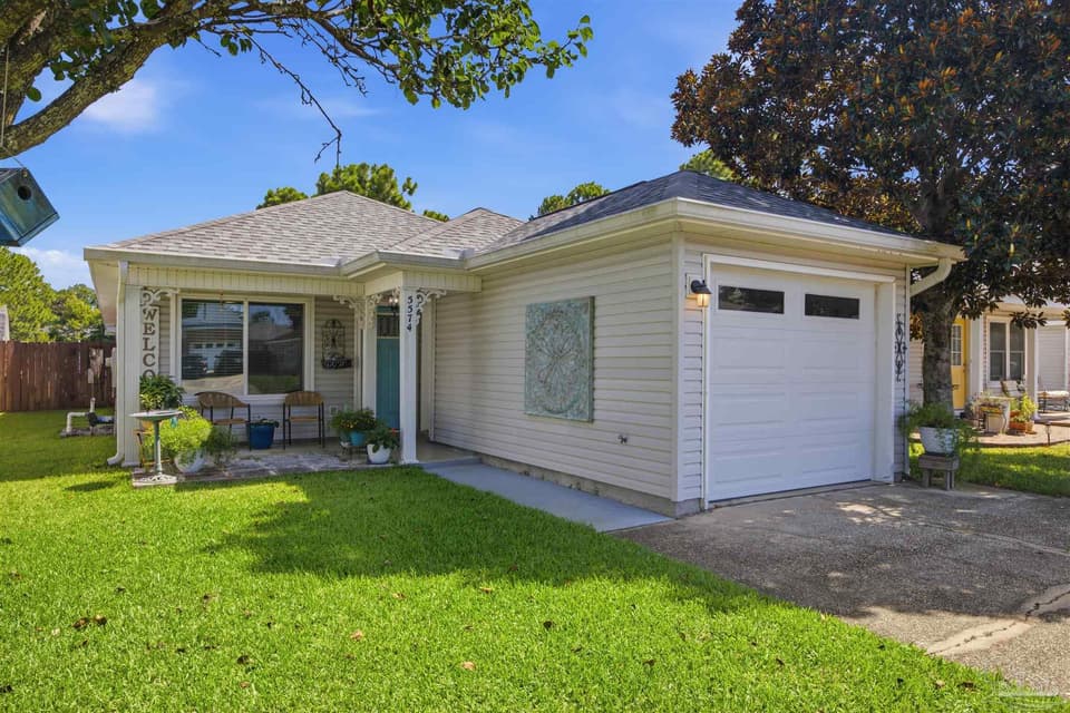 5574 Millbend Pl, Gulf Breeze FL 32563 photo 1